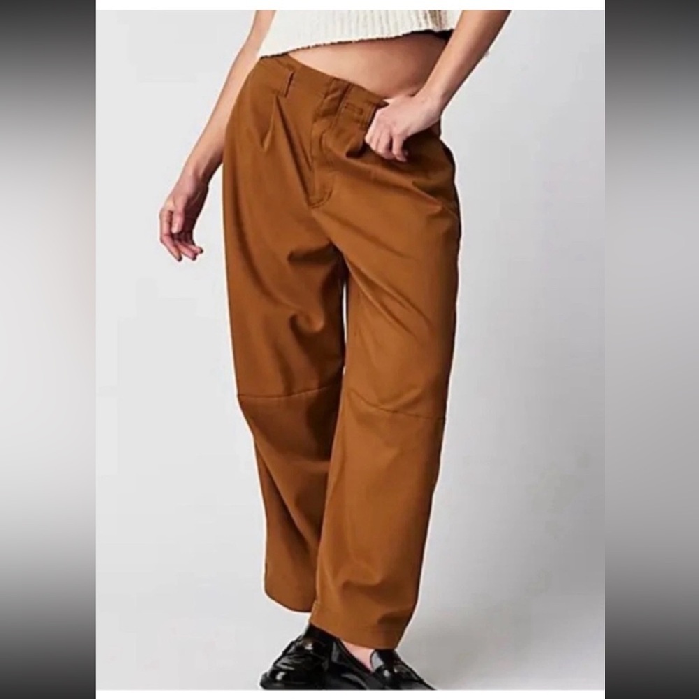 NWOT Free People Turning Point Pleated trouser Mustard Pants